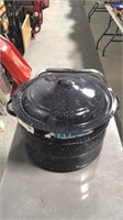Enamel canning kettle