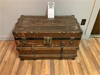 ANTIQUE CHEST (CHECKED FOR AMERICA)