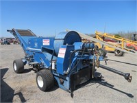 Weiss McNair Super Vac 8900 Nut Harvester