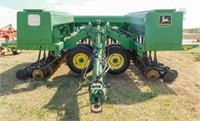 John Deere 455 Drill