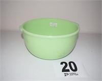 Jadeite Mixing Bowl (9" wide)