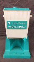 Topper toys Suzy homemaker ice cream maker