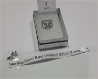 LADIES RING - STERLING SILVER MARKED 925 CZ SIZE 9