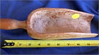 Wooden scoop