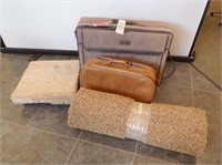 4 WHEEL DOLLY, ROLL OF CARPET, 2 PIECES OF LUGGAGE