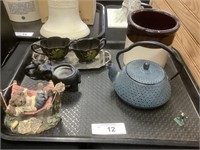 Crock, Cast S/C Tray Set, Cast Teapot, Boyd’s