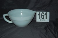 Fire King White Mixing Bowl with Spout 7.5”