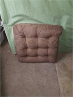 20" brown Floor Pillow (2½" thick)