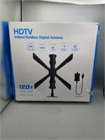 new in box HDTV indoor/outdoor digital antenna