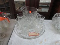 GROUP LOT GLASSWARE -- PITCHER, PLATTER & GLASSES