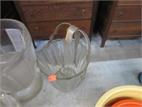 GLASS ICE BUCKET