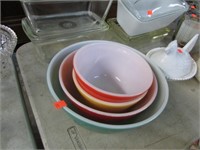 4-- PYREX  MIXING BOWLS