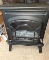 Small Black Electric Fireplace Heater no remote.