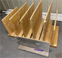 WOOD DIVIDERS GROUP FROM AUCTION HALL