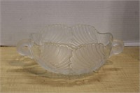 GLASS SWAN ACCENTED BOWL