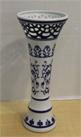 BLUE & WHITE CERAMIC VASE