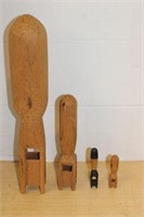 SELECTION OF WOOD MISSILE PROJECTILES DECOR