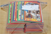 SELECTION OF '90 FLEER BASEBALL TRADING CARDS