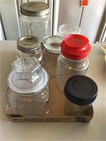 Flat of jars with lids