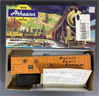Athearn HO Scale Pacific Fruit Express