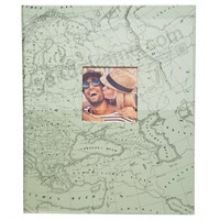 Pinnacle 440-Pocket, 3-Ring Photo Album- World Map