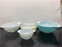 3 mixing bowls and Vintage Pyrex baking dish d