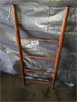 Threshold Blanket Ladder - New