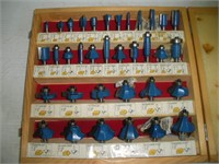 Router Bits with Case