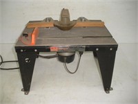 Craftsman Router Table W/Craftsman Router