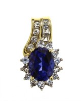 10kt Gold Oval 2.50 ct Sapphire Pendant
