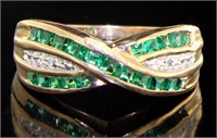 10kt Gold Elegant Emerald Dinner Ring