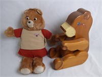 1985 Teddy Ruxpin Talking Bear & Wood Carved Teddy
