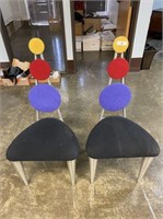 UNIQUE COLORFUL CIRCLE BACK CHAIRS (2X)