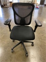 ROLLING OFFICE CHAIR WITH MESH BACK & SEAT