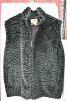 Duffel Outdoor Women's Dark Green Vest Large