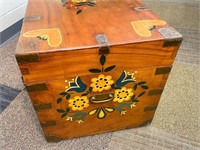 Vintage hope chest with metal accents (missing