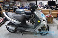 Scooter, Suzuki Katana MOMSFRI