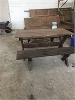 Very Nice Picnic Table - Pick up only - At a