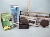 Panasonic stereo untested, walkie-talkies,