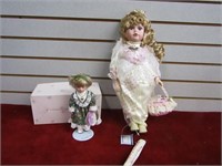 (2)New Porcelain dolls w/stand.