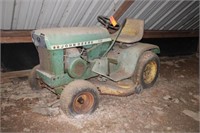 Barn-fine 110 John Deere Lawn Tractor