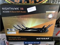 NETGEAR NIGHTHAWK X 6 AC3200 TRI-BAND WI/FI ROUTER