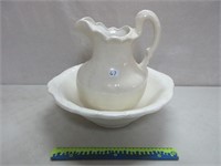 NICE PITCHER AND WASH BASIN - NOTE