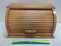 QUALITY WOODEN ROLL FRONT BREAD BOX