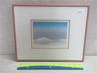 SIGNED/FRAMED PRINT "THE DRIFTING SNOW"