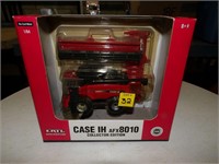Case I.H. 1/64th 8010 Combine