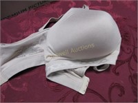 Warners Bra - size 36D