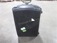Samsonite large suitcase