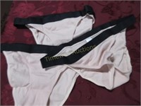 Iris Lilly underwear x 3