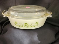 Glasbake vintage casserole dish w/ lid